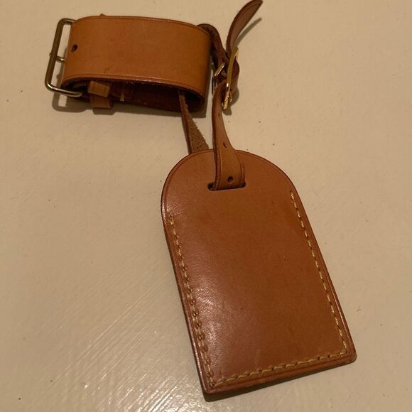 Louis Vuitton Luggage Tag Attachment Belt Cognac Brown Leather Adjustable LV - Picture 2 of 8